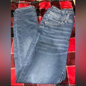 No Boundaries Jeans